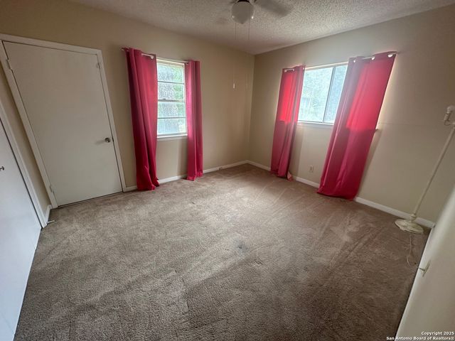 322 glenview, San Antonio, TX 78228