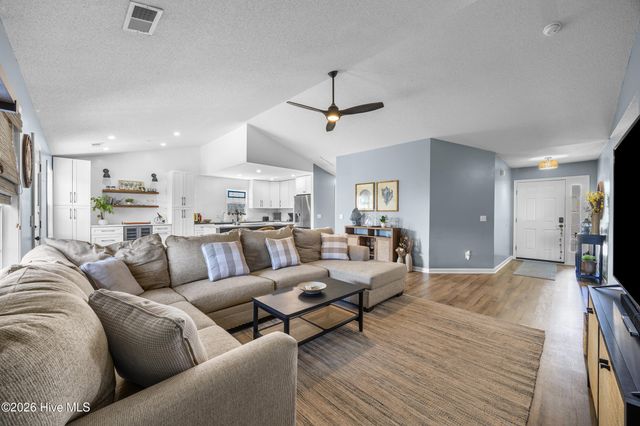 2502 Newry Lane, Wilmington, NC 28411