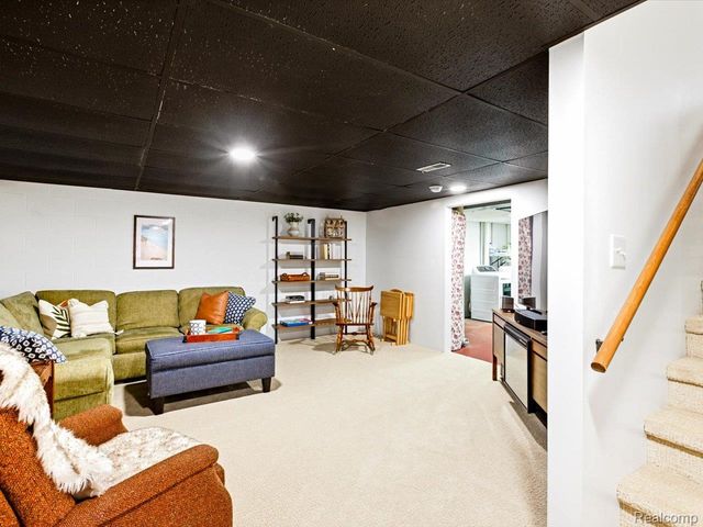 3969 BUTTERNUT Court C, Port Huron, MI 48060