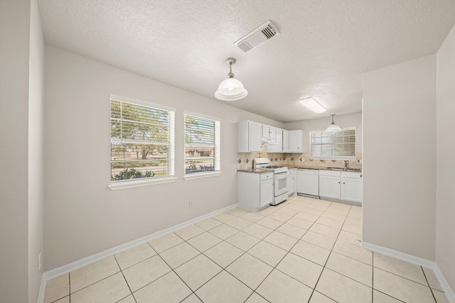 9731 Youngcrest Drive A, Stafford, TX 77477
