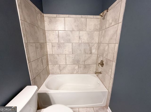 4205 Goosecross Court, Lilburn, GA 30047