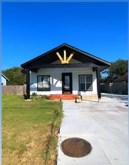 428 Hettie Street, Denton, TX 76209