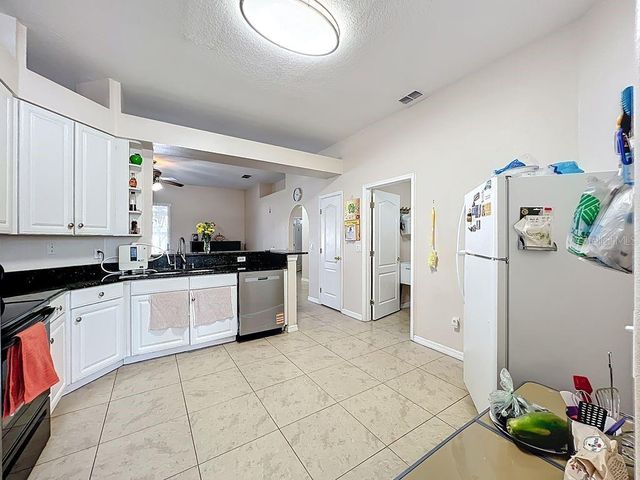 2840 LEXINGTON COURT, Oviedo, FL 32765