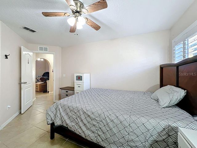 2840 LEXINGTON COURT, Oviedo, FL 32765