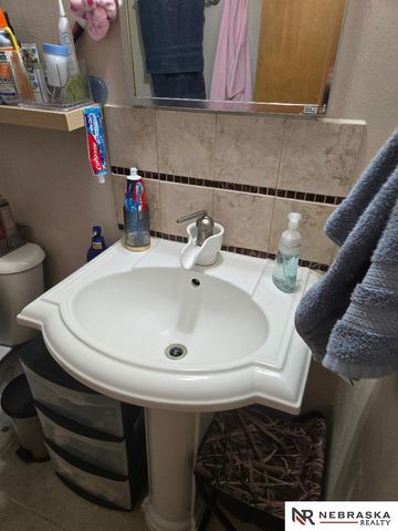 3210 Y Street, Lincoln, NE 68503