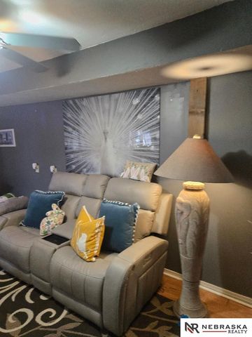 3210 Y Street, Lincoln, NE 68503