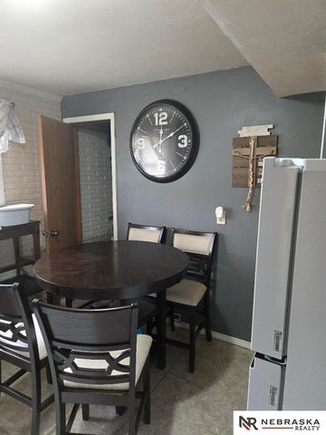 3210 Y Street, Lincoln, NE 68503