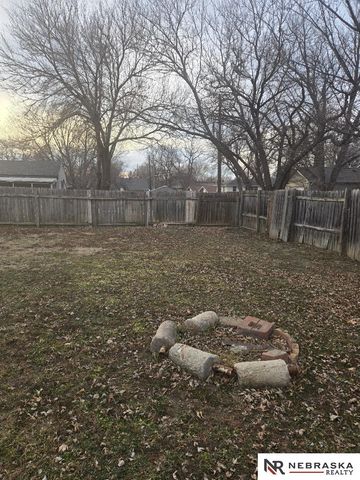 3210 Y Street, Lincoln, NE 68503