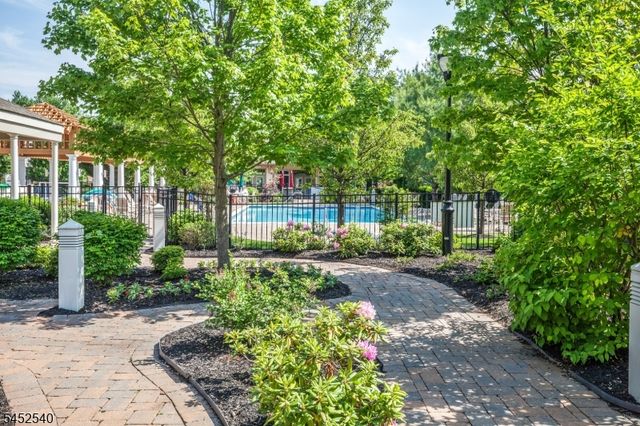 461 Victoria Drive, Bridgewater Twp., NJ 08807
