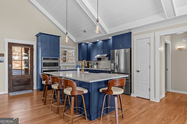 766A S Steel Bridge Road, Eatonton, GA 31024