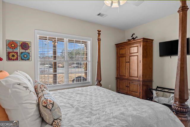 766A S Steel Bridge Road, Eatonton, GA 31024