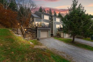 654 Topnotch Dr # 654-B, Stowe, VT 05672