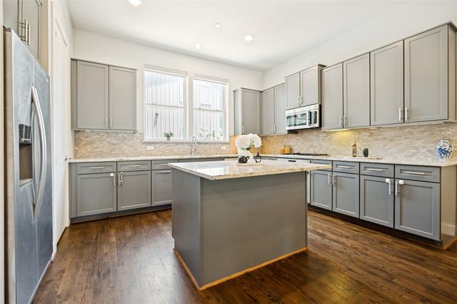 4211 Rawlins Street 92, Dallas, TX 75219