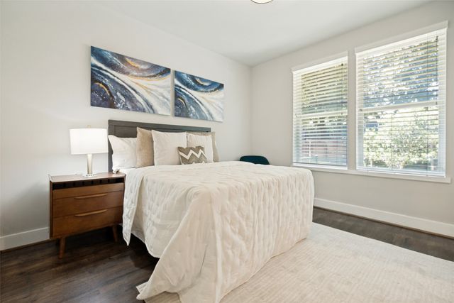4211 Rawlins Street 92, Dallas, TX 75219