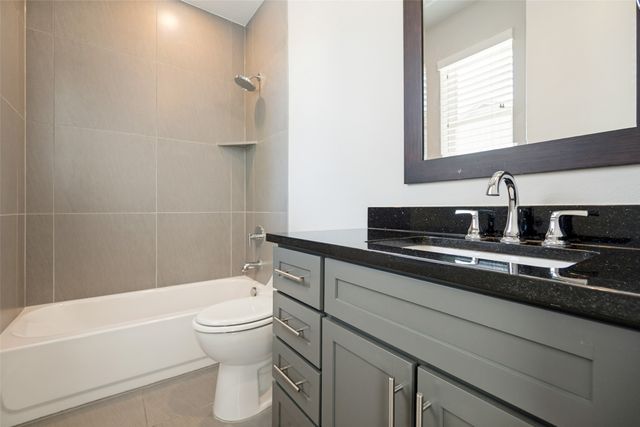 4211 Rawlins Street 92, Dallas, TX 75219
