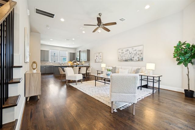 4211 Rawlins Street 92, Dallas, TX 75219