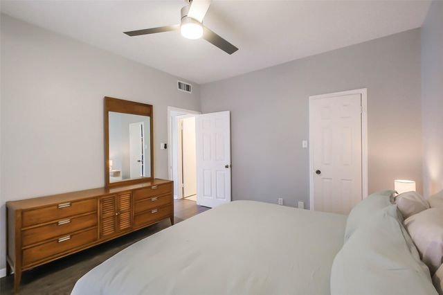 10122 Waterstone Drive, Houston, TX 77042
