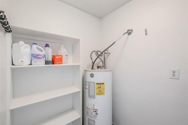 10122 Waterstone Drive, Houston, TX 77042