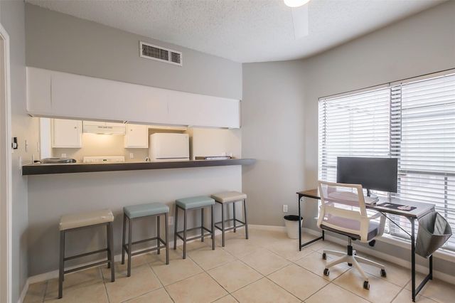 10122 Waterstone Drive, Houston, TX 77042