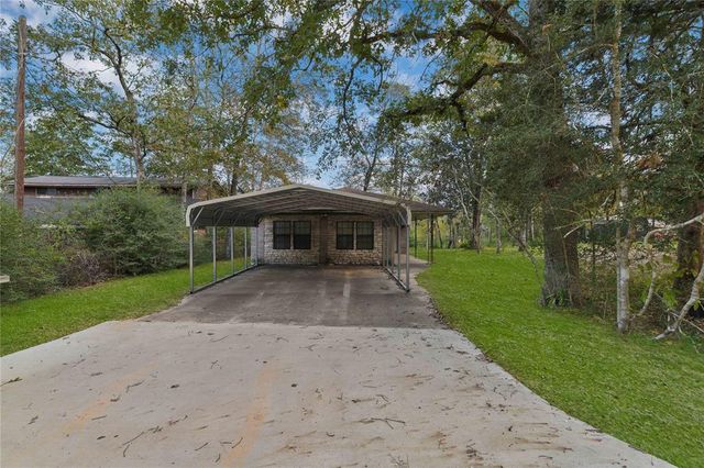 180 King Arthur Court, Woodville, TX 75979