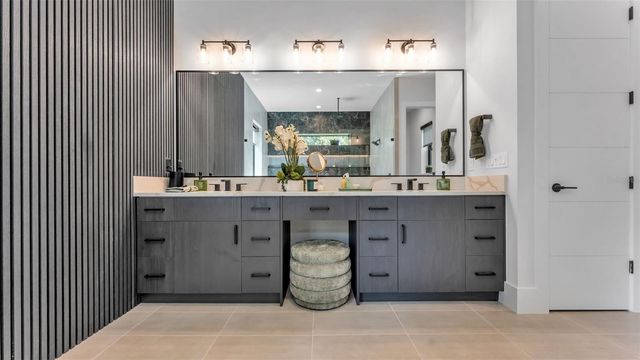 2716 DELPHI HILLS WAY, Lakeland, FL 33812