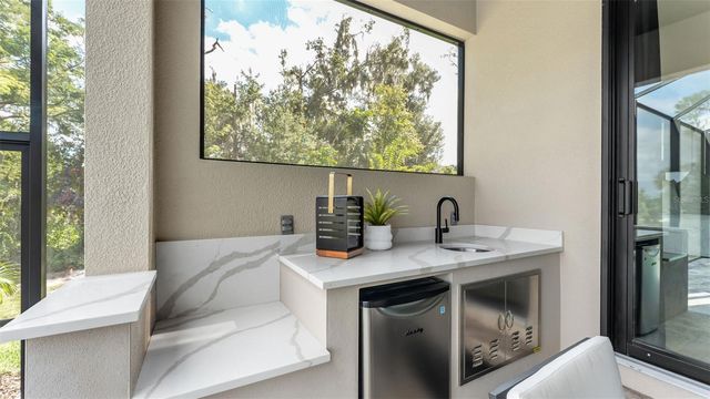 2716 DELPHI HILLS WAY, Lakeland, FL 33812