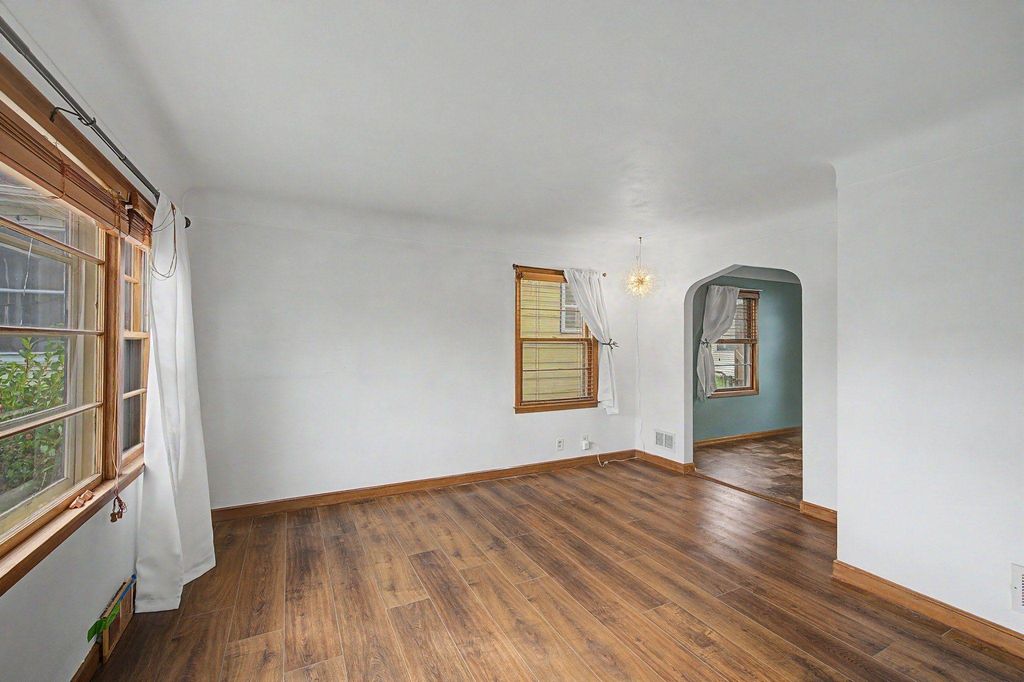 143 12th Avenue N, South Saint Paul, MN 55075 — photo 2