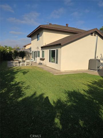 1110 Burns Avenue, Santa Ana, CA 92707