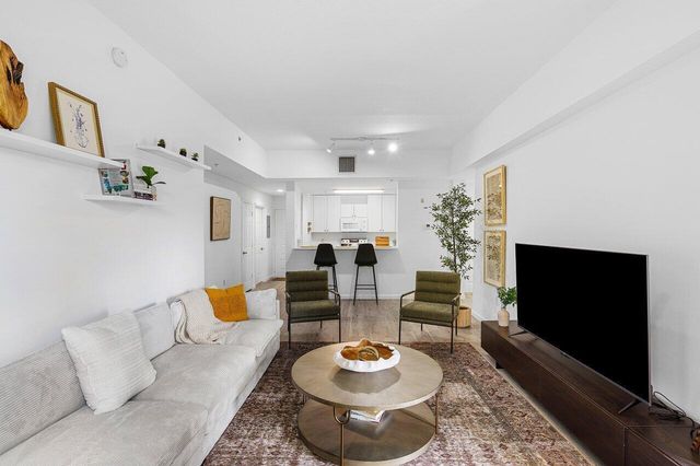 1209 Main Street 302, Jupiter, FL 33458