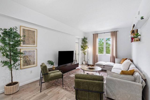 1209 Main Street 302, Jupiter, FL 33458