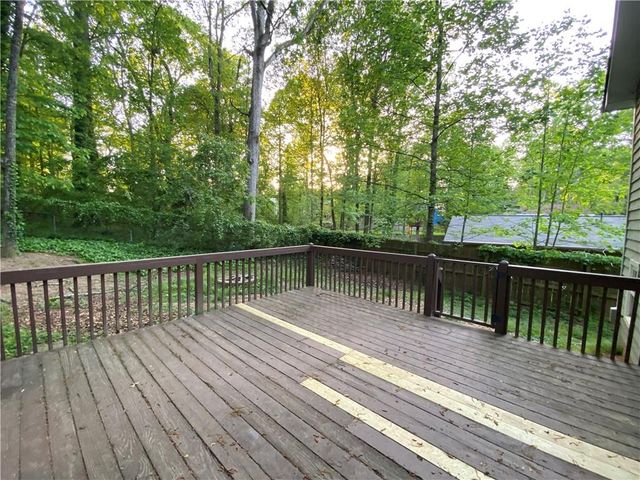 4453 Old Mabry Place NE, Roswell, GA 30075