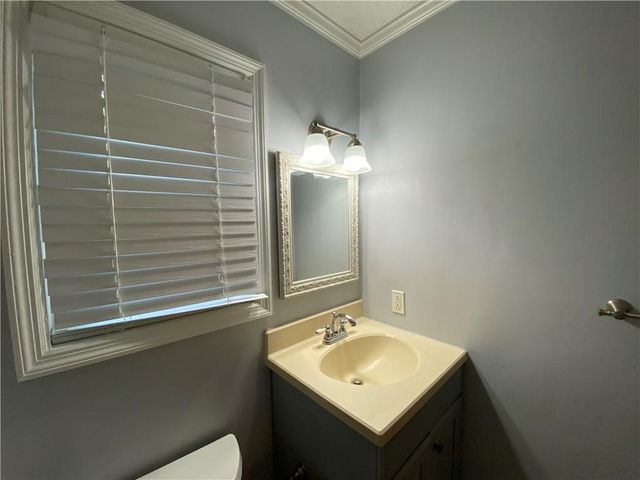 4453 Old Mabry Place NE, Roswell, GA 30075
