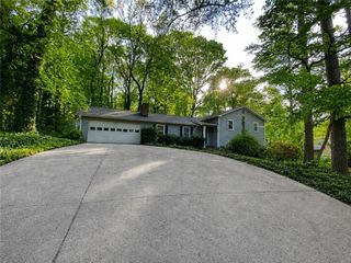 4453 Old Mabry Place NE, Roswell, GA 30075