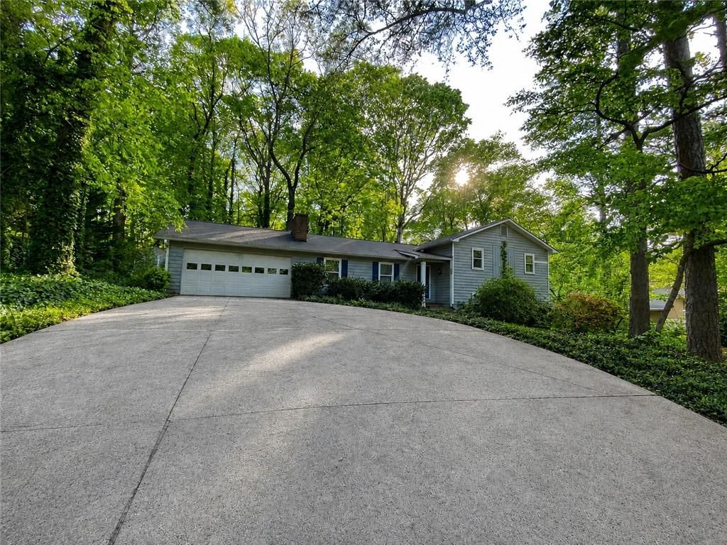 4453 Old Mabry Place NE, Roswell, GA 30075