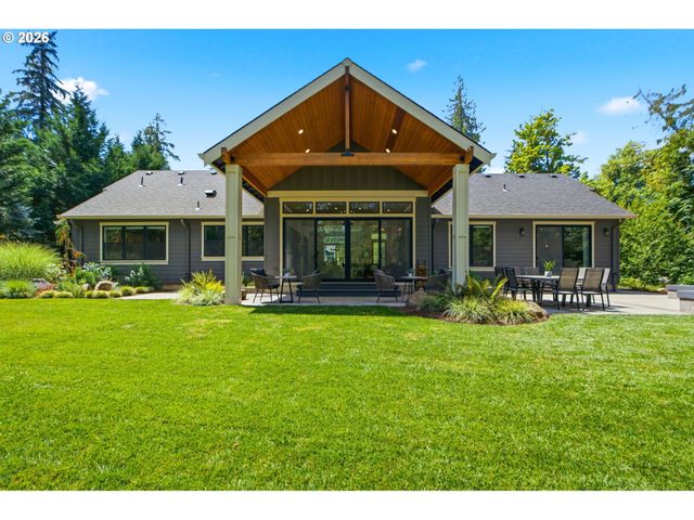22234 Sw Ribera Ln, West Linn, OR 97068