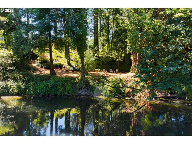 22234 Sw Ribera Ln, West Linn, OR 97068