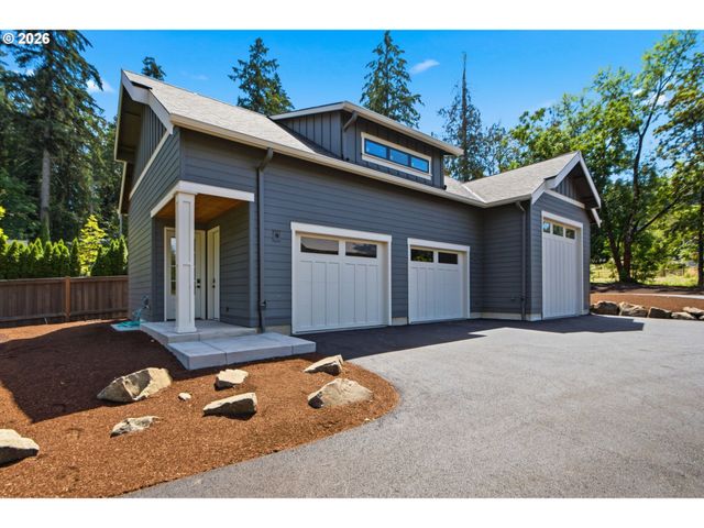 22234 Sw Ribera Ln, West Linn, OR 97068