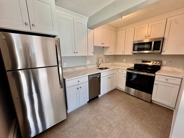 97 Spring Street A3, Boston, MA 02132