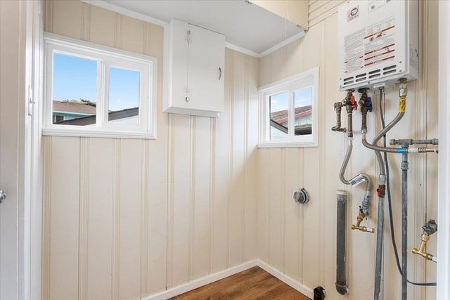 409 409 Foothill Blvd, San Leandro, CA 94577