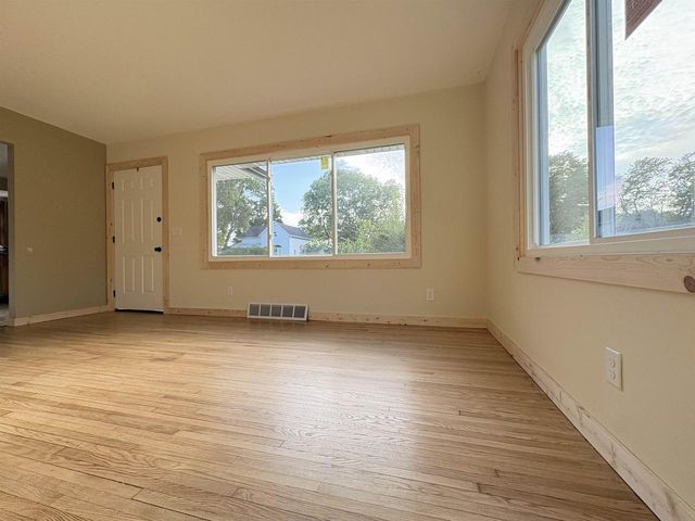 314 Monroe Street, Sauk City, WI 53583