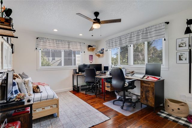 9247 Dimmick DR, Sanibel, FL 33957