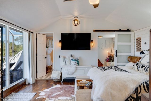 9247 Dimmick DR, Sanibel, FL 33957