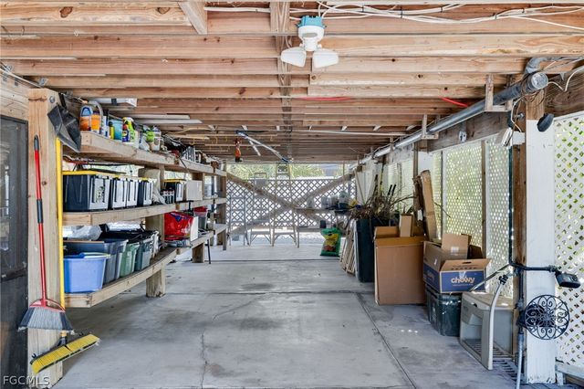 9247 Dimmick DR, Sanibel, FL 33957