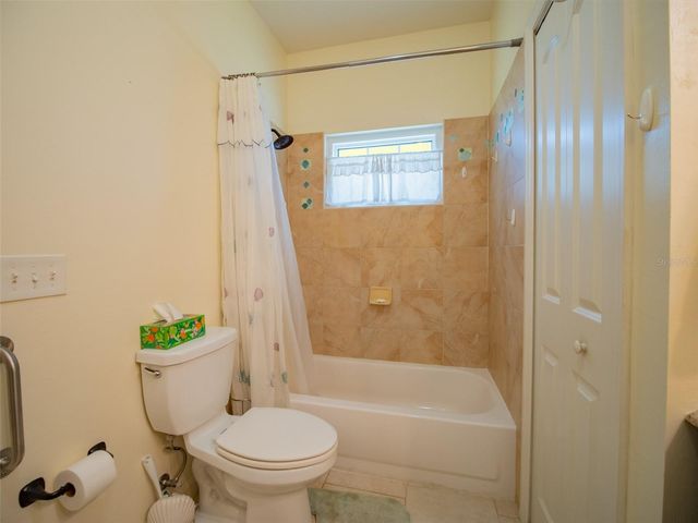 19346 NW 228TH STREET, High Springs, FL 32643