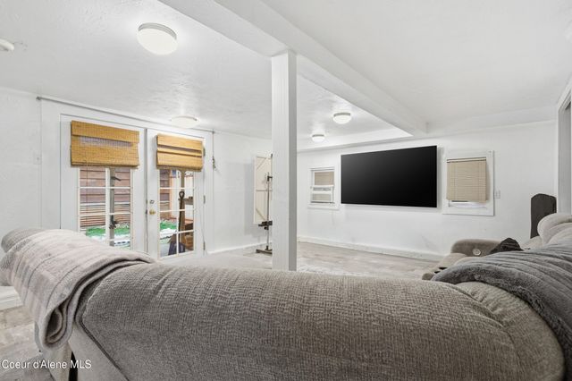 417 Pine St, Sandpoint, ID 83864