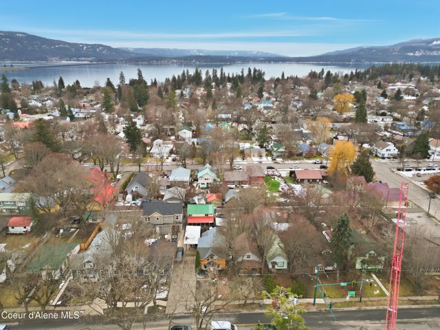 417 Pine St, Sandpoint, ID 83864