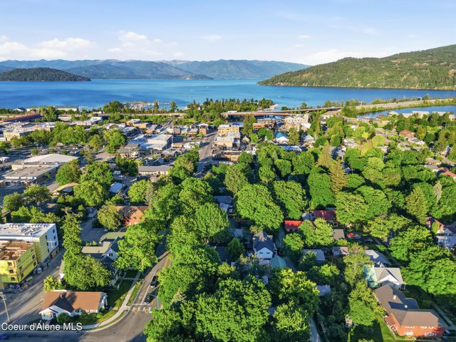 417 Pine St, Sandpoint, ID 83864