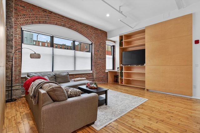 70-72 Northampton Street 101, Boston, MA 02118