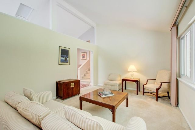 5492 N Peachtree Road, Atlanta, GA 30338