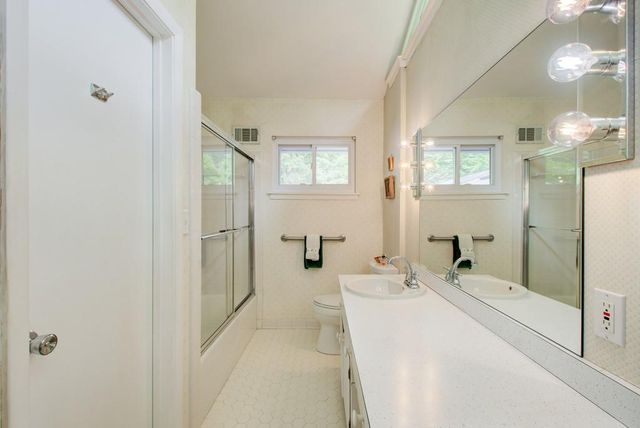 5492 N Peachtree Road, Atlanta, GA 30338